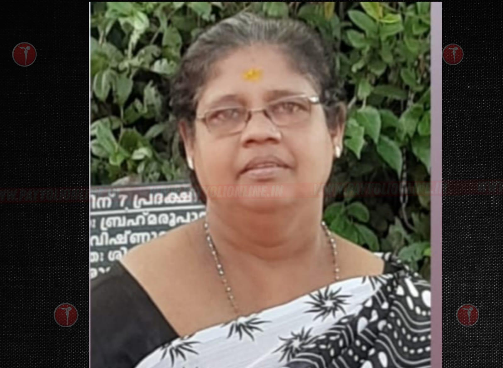 അയനിക്കാട് സേവനനഗർ പുഷ്പ അന്തരിച്ചു