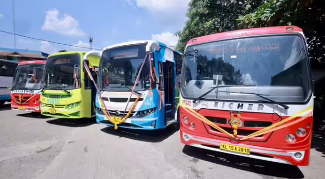 സ്ത്രീകൾക്ക് മാത്രമായി കെഎസ്ആർടിസിയുടെ പിങ്ക് ബസ് വരുന്നു; ജീവനക്കാരും സ്ത്രീകളെന്ന് ഗണേഷ് കുമാർ