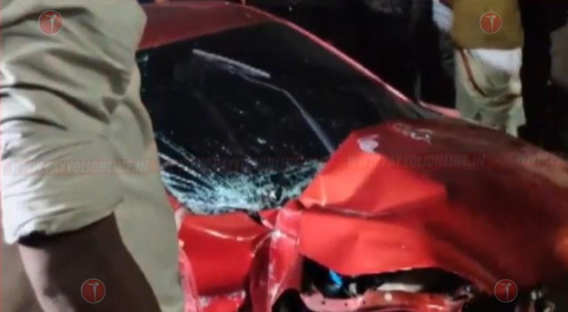 യുഡിഎഫ് കൊട്ടിക്കലാശം കഴിഞ്ഞ് മടങ്ങിയ കാറിടിച്ച് രണ്ട് പെൺകുട്ടികൾക്ക് പരുക്കേറ്റ സംഭവം; വാഹനം ഓടിച്ചയാൾക്കെതിരെ കേസ്