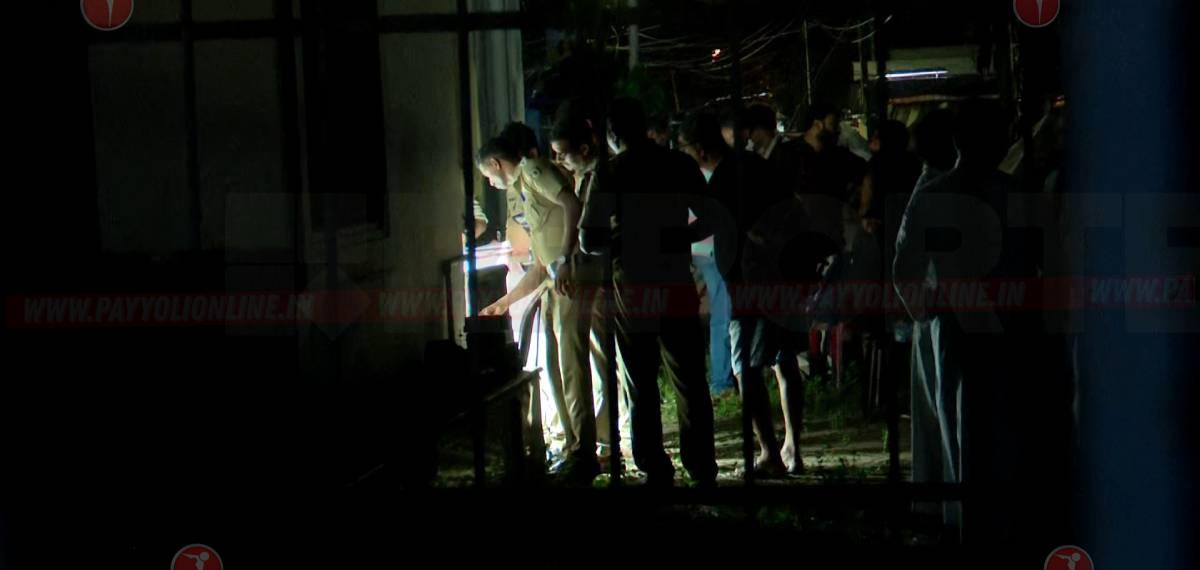 കോഴിക്കോട് പള്ളി വളപ്പിൽ നവജാത ശിശുവിന്റെ മൃതദേഹം; മാതാവ് കസ്റ്റഡിയിൽ