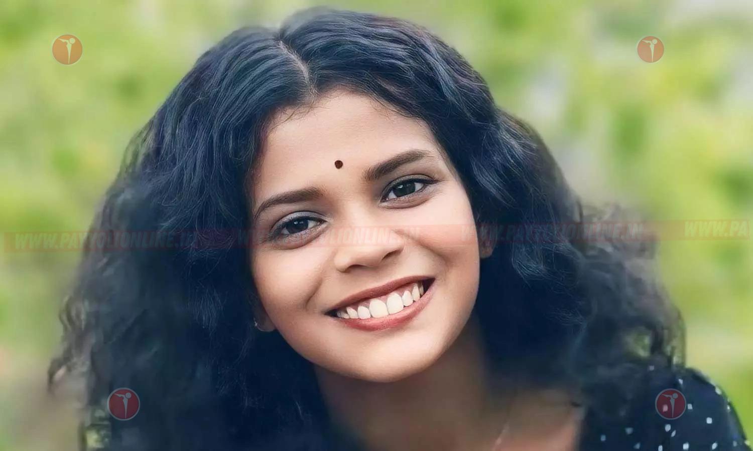 കോഴിക്കോട് ട്രെയിൻ തട്ടി യുവതി മരിച്ച നിലയിൽ; ആത്മഹത്യയെന്ന് പ്രാഥമിക നിഗമനം